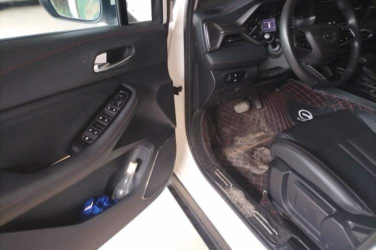 Used GAC Trumpchi GS4 2021 270T Automatic Elite Tech Edition Driver Seat