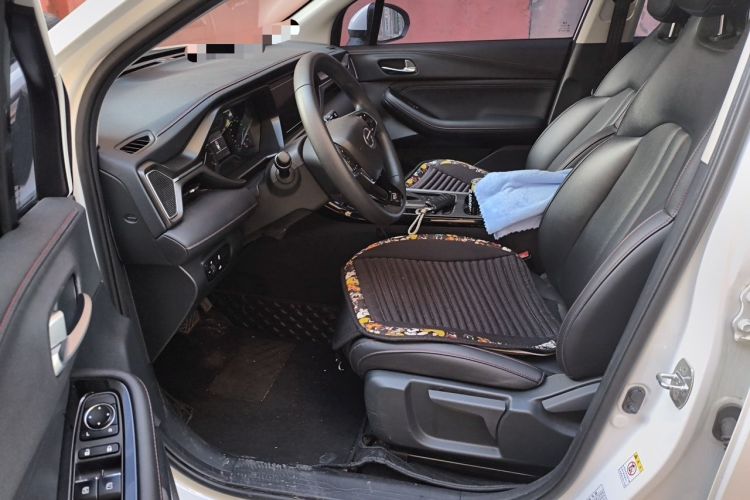 Used GAC Trumpchi GS4 2021 270T Automatic Elite Tech Edition Driver Seat