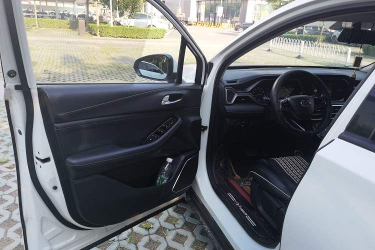 Used GAC Trumpchi GS4 2021 270T Automatic Elite Tech Edition Driver Seat