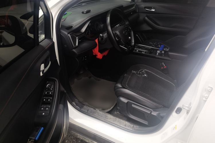 Used GAC Trumpchi GS4 2021 270T Automatic Elite Tech Edition Driver Seat