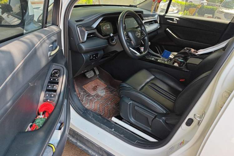 Used GAC Trumpchi GS4 2021 270T Automatic Elite Tech Edition Driver Seat