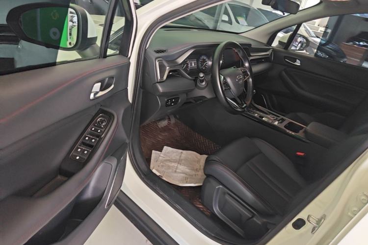 Used GAC Trumpchi GS4 2021 270T Automatic Elite Tech Edition Driver Seat
