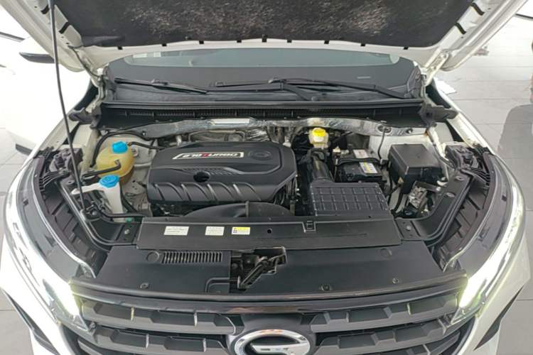 Used GAC Trumpchi GS4 2021 270T DCT Elite Edition Engine Bay