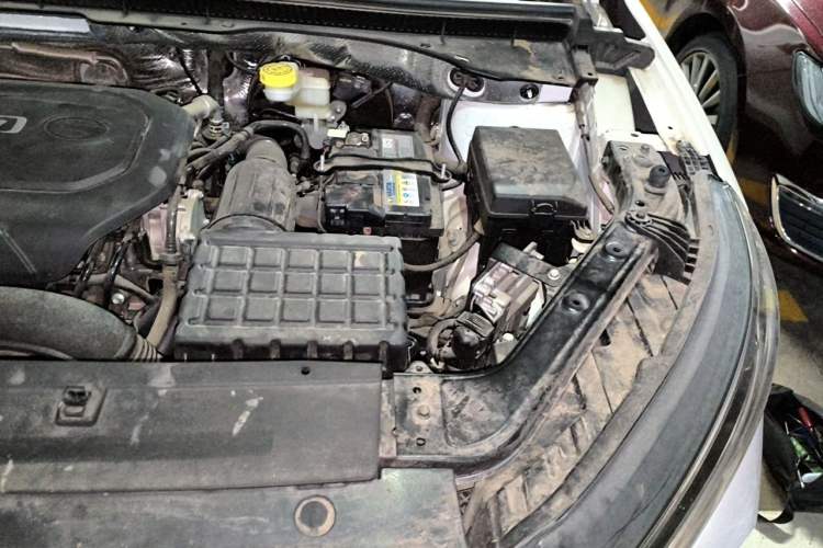 Used GAC Trumpchi GS4 2021 270T Automatic Luxury Smart Connectivity Version Engine Bay Left