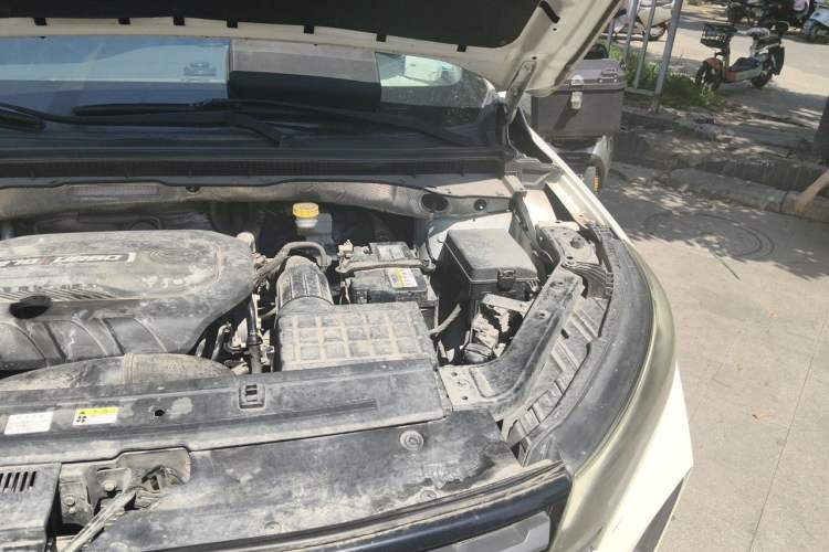 Used GAC Trumpchi GS4 2021 270T Automatic Elite Tech Edition Engine Bay Left