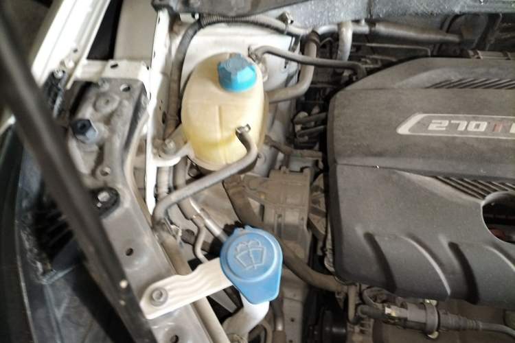 Used GAC Trumpchi GS4 2021 270T Automatic Elite Tech Edition Engine Bay Right