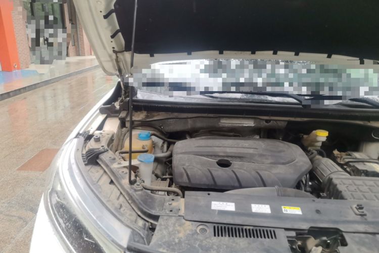 Used GAC Trumpchi GS4 2021 270T Automatic Elite Tech Edition Engine Bay Right