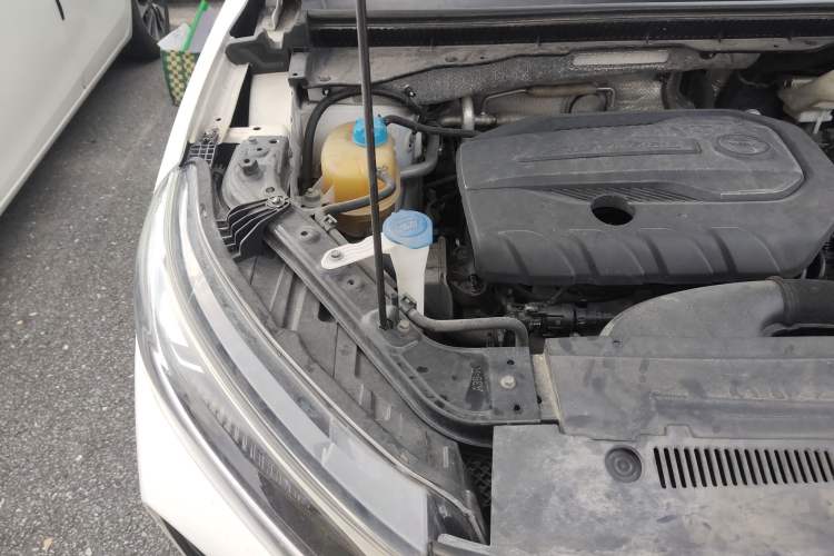Used GAC Trumpchi GS4 2021 270T Automatic Smart Connectivity Technology Edition Engine Bay Right