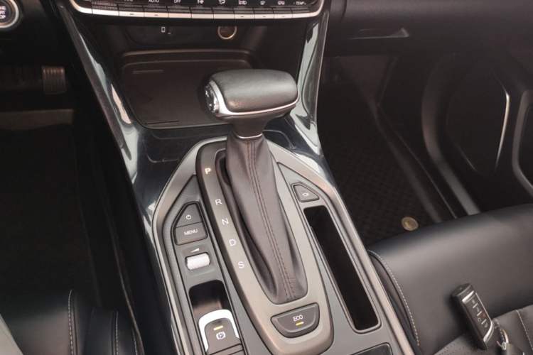 Used GAC Trumpchi GS4 2021 270T Automatic Smart Connectivity Technology Edition Gear Lever