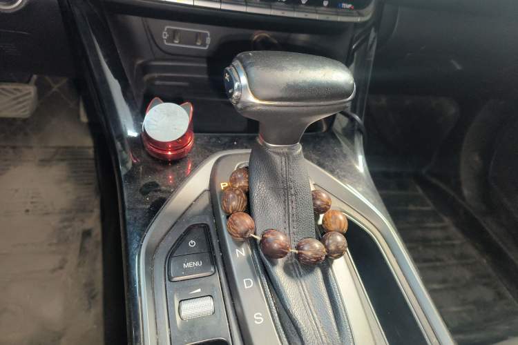 Used GAC Trumpchi GS4 2021 270T Automatic Elite Tech Edition Gear Lever