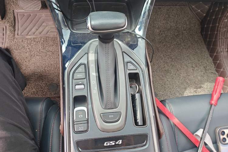 Used GAC Trumpchi GS4 2021 270T Automatic Tech Luxury Edition Gear Lever