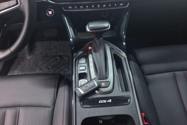 Used GAC Trumpchi GS4 2021 270T Automatic Elite Tech Edition Gear Lever