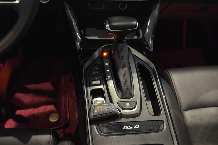 Used GAC Trumpchi GS4 2021 270T Automatic Elite Tech Edition Gear Lever