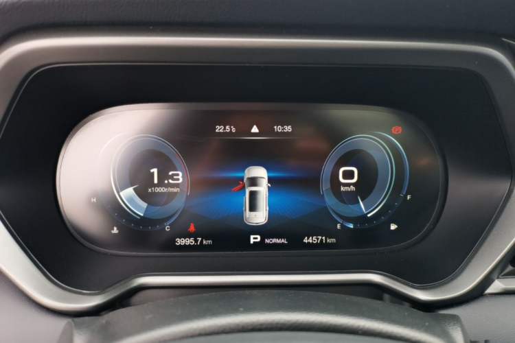 Used GAC Trumpchi GS4 2021 270T Automatic Luxury Smart Connectivity Version Instrument Cluster