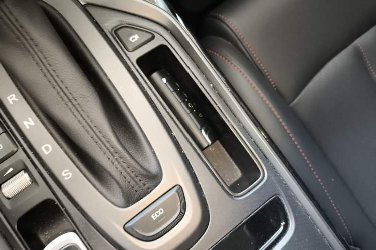 Used GAC Trumpchi GS4 2021 270T Automatic Smart Connectivity Technology Edition Interior 1