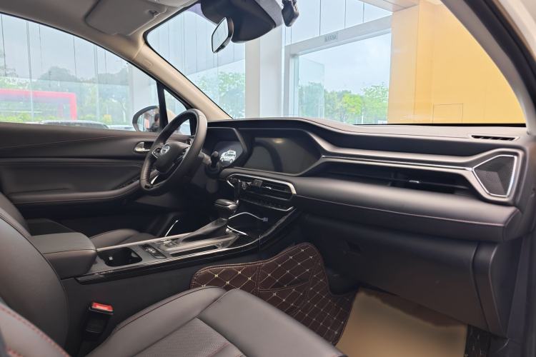 Used GAC Trumpchi GS4 2021 270T Automatic Smart Connectivity Technology Edition Interior 12