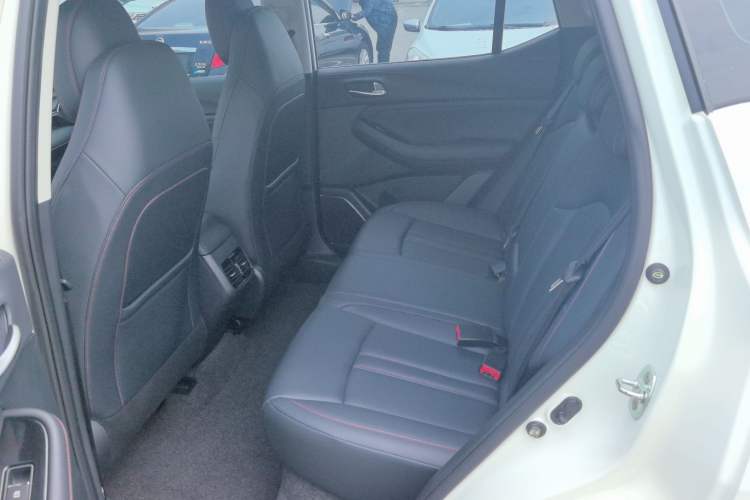 Used GAC Trumpchi GS4 2021 270T Automatic Elite Tech Edition Interior 2
