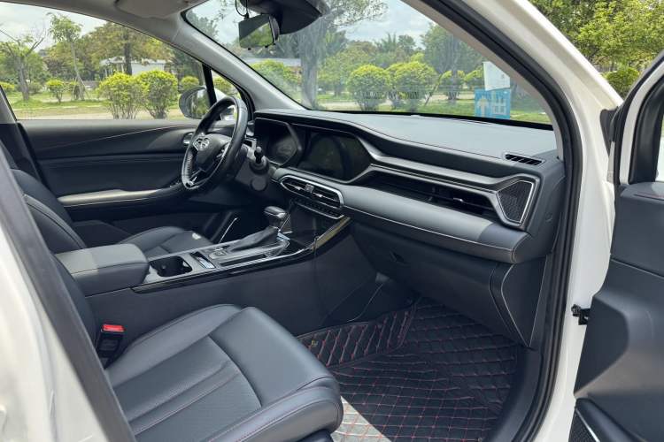 Used GAC Trumpchi GS4 2021 270T Automatic Smart Connectivity Technology Edition Interior 4