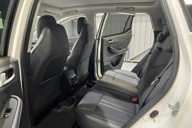 Used GAC Trumpchi GS4 2021 270T Automatic Smart Connectivity Technology Edition Interior 4