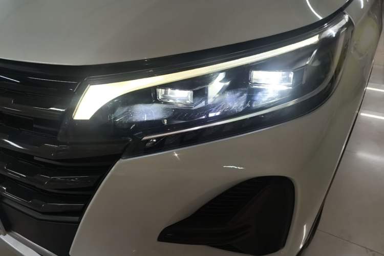 Used GAC Trumpchi GS4 2021 270T Automatic Elite Tech Edition Left Front Headlight
