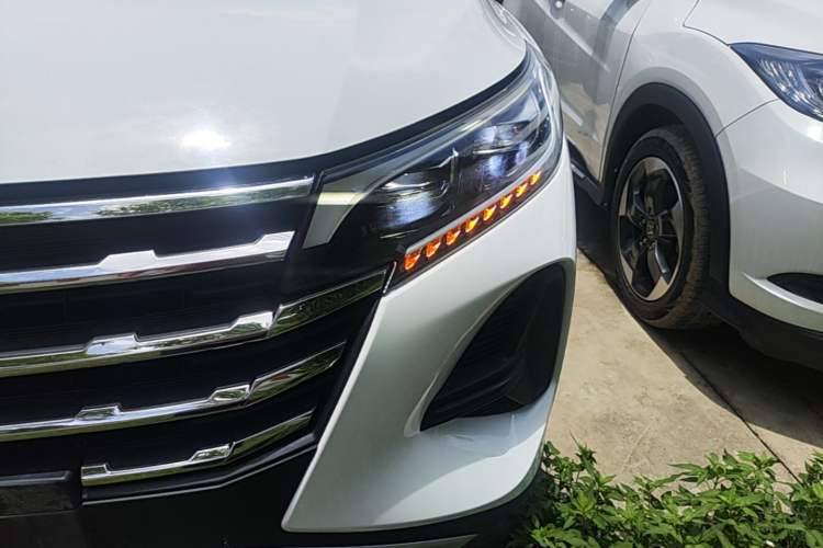 Used GAC Trumpchi GS4 2021 270T Automatic Elite Tech Edition Left Front Headlight
