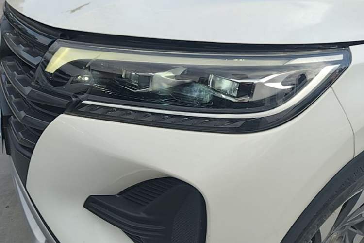 Used GAC Trumpchi GS4 2021 270T DCT Elite Edition Left Front Headlight