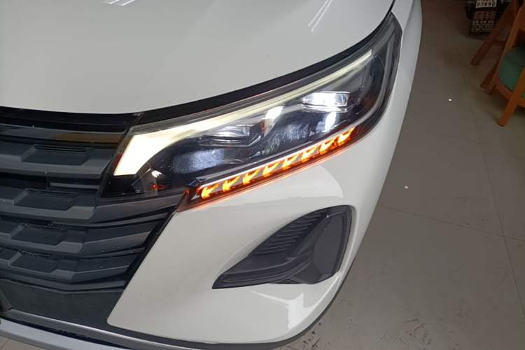 Used GAC Trumpchi GS4 2021 270T Automatic Elite Tech Edition Left Front Headlight