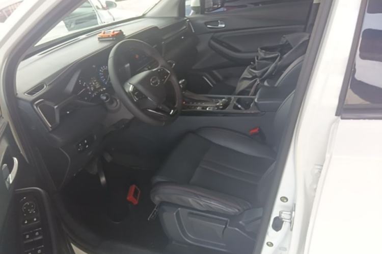 Used GAC Trumpchi GS4 2021 270T Automatic Elite Tech Edition Left Front Seat
