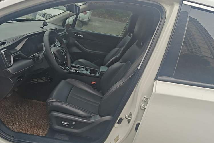 Used GAC Trumpchi GS4 2021 270T Automatic Smart Connectivity Technology Edition Left Front Seat