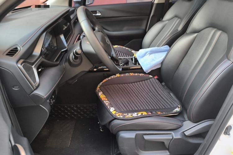 Used GAC Trumpchi GS4 2021 270T Automatic Elite Tech Edition Left Front Seat
