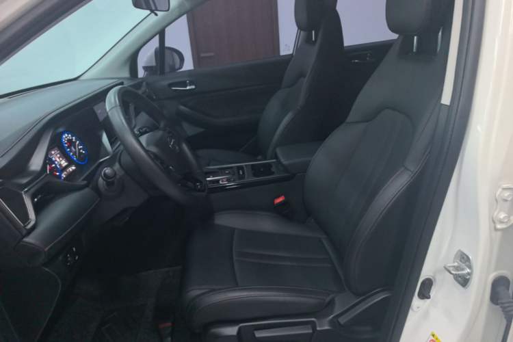 Used GAC Trumpchi GS4 2021 270T Automatic Elite Tech Edition Left Front Seat
