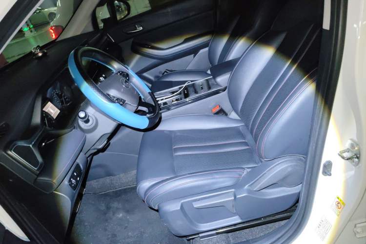 Used GAC Trumpchi GS4 2021 270T Automatic Elite Tech Edition Left Front Seat