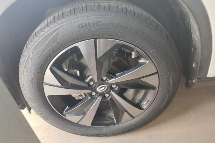 Used GAC Trumpchi GS4 2021 270T Automatic Smart Connectivity Technology Edition Left Front Wheel Hub