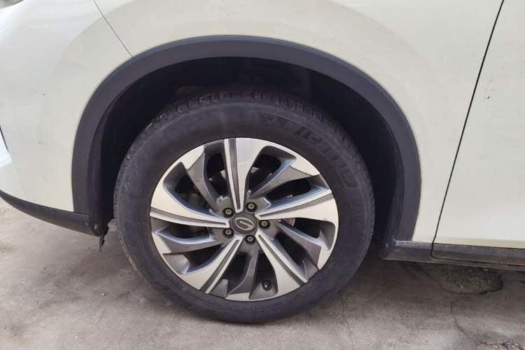 Used GAC Trumpchi GS4 2021 270T Automatic Smart Connectivity Technology Edition Left Front Wheel Hub