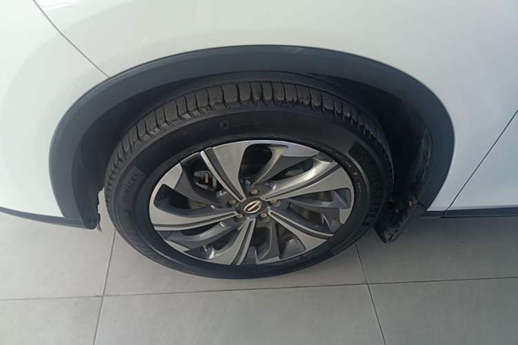 Used GAC Trumpchi GS4 2021 270T Automatic Smart Connectivity Technology Edition Left Front Wheel Hub