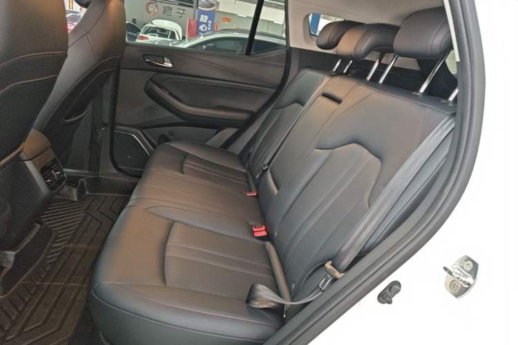 Used GAC Trumpchi GS4 2021 270T Automatic Smart Connectivity Technology Edition Left Rear Seat