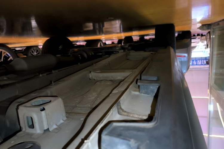 Used GAC Trumpchi GS4 2021 270T Automatic Smart Connectivity Technology Edition Left Side Sill