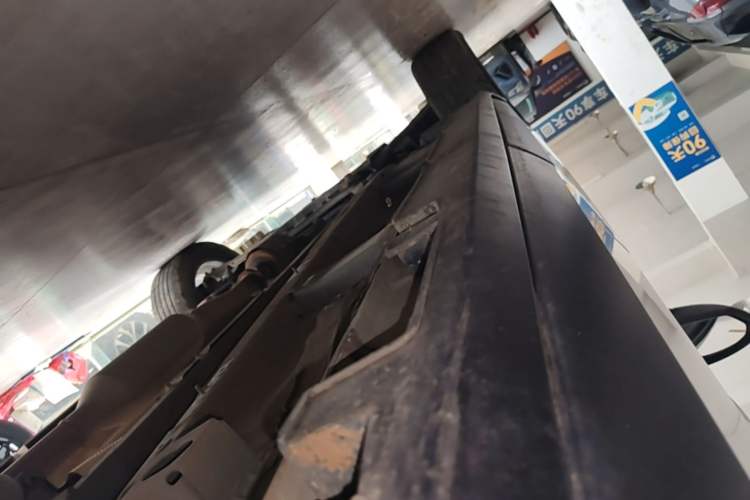 Used GAC Trumpchi GS4 2021 270T Automatic Elite Tech Edition Left Side Sill