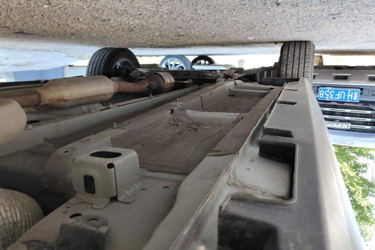 Used GAC Trumpchi GS4 2021 270T Automatic Elite Tech Edition Left Side Sill