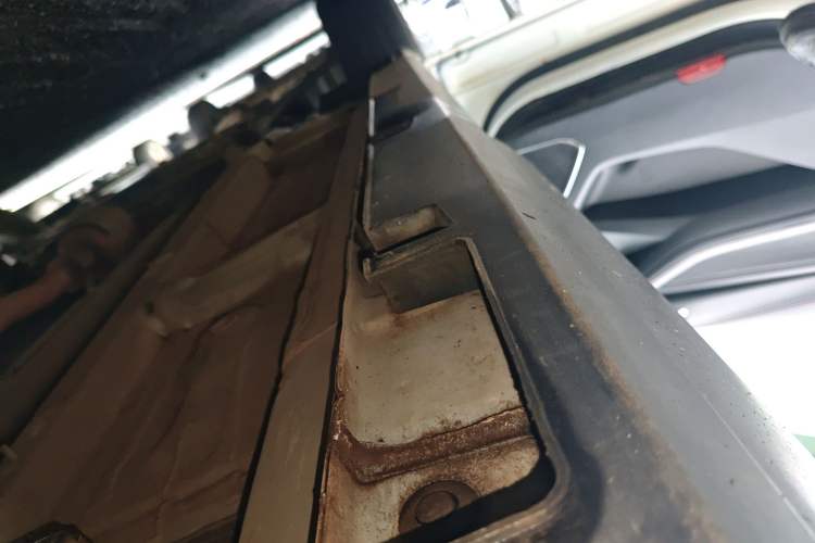 Used GAC Trumpchi GS4 2021 270T Automatic Elite Tech Edition Left Side Sill