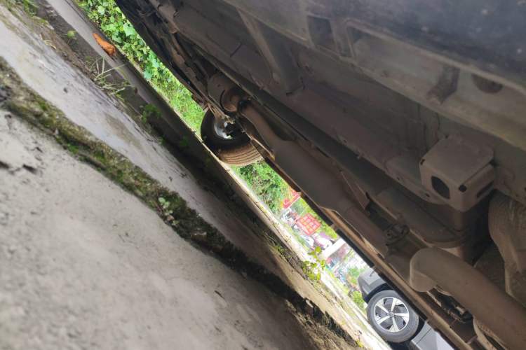 Used GAC Trumpchi GS4 2021 270T Automatic Elite Tech Edition Left Side Sill