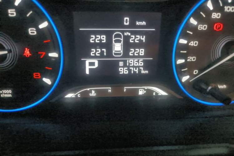 Used GAC Trumpchi GS4 2021 270T Automatic Elite Tech Edition Odometer Close Up