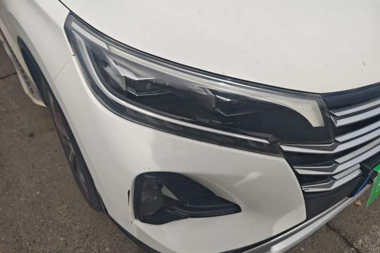 Used GAC Trumpchi GS4 2021 270T Automatic Smart Connectivity Technology Edition Right Front Headlight