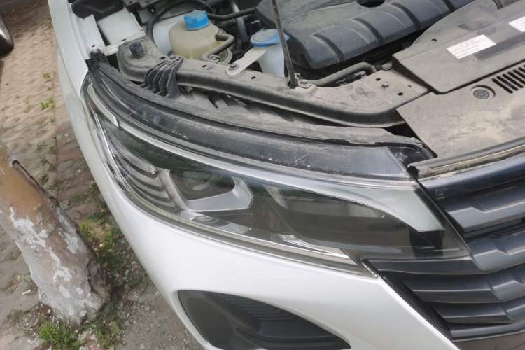 Used GAC Trumpchi GS4 2021 270T Manual Elite Edition Right Front Headlight