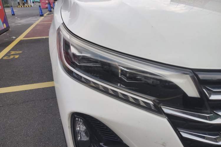 Used GAC Trumpchi GS4 2021 270T Automatic Smart Connectivity Technology Edition Right Front Headlight