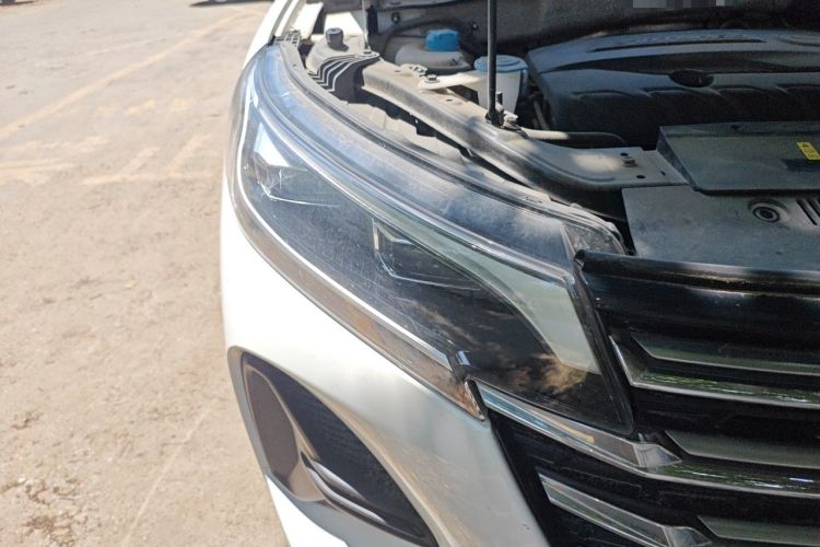 Used GAC Trumpchi GS4 2021 270T Automatic Elite Tech Edition Right Front Headlight