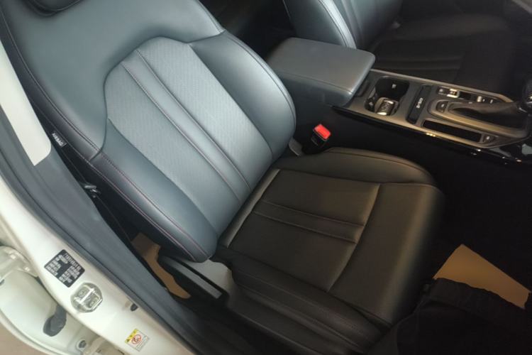 Used GAC Trumpchi GS4 2021 270T Automatic Smart Connectivity Technology Edition Right Front Seat
