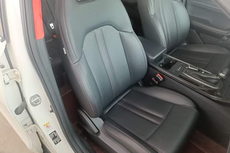 Used GAC Trumpchi GS4 2021 270T Automatic Smart Connectivity Technology Edition Right Front Seat