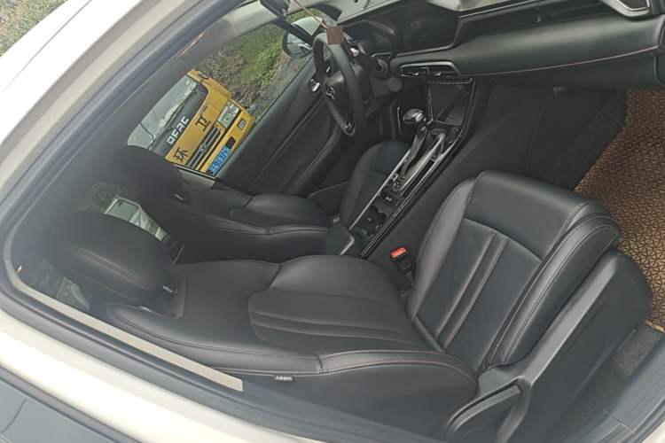 Used GAC Trumpchi GS4 2021 270T Automatic Smart Connectivity Technology Edition Right Front Seat