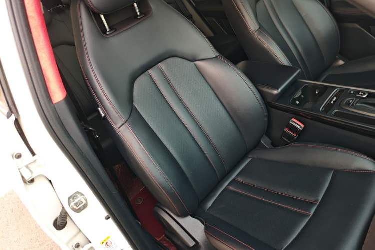 Used GAC Trumpchi GS4 2021 270T Automatic Smart Connectivity Technology Edition Right Front Seat